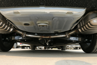 2017款起亚K5 2.0L自动15周年特别版LUX