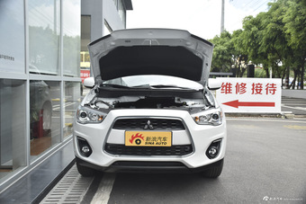 2013款劲炫ASX 2.0L自动四驱尊贵版图片