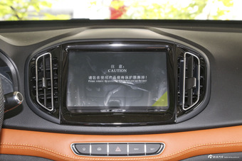 2016款瑞虎7 1.5T手动耀目版