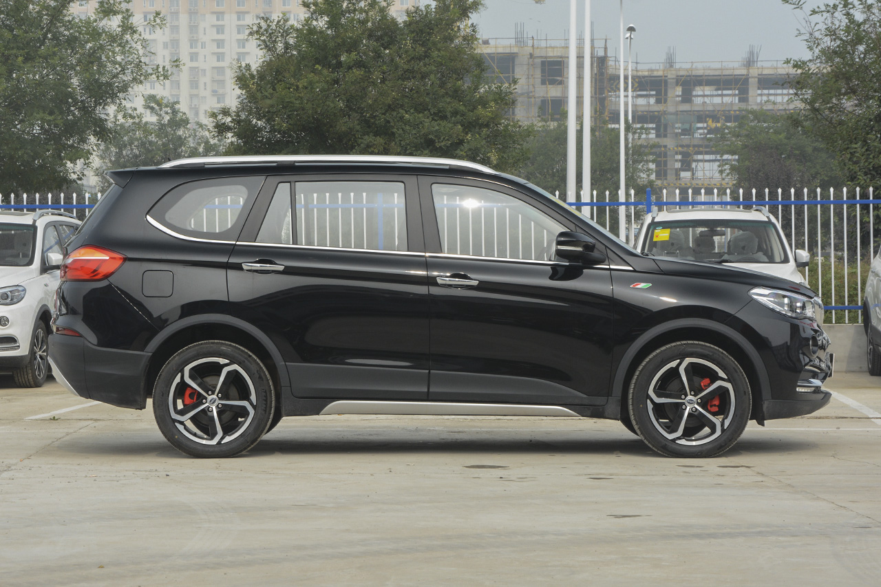 2017款斯威X7 1.5T自动智享型