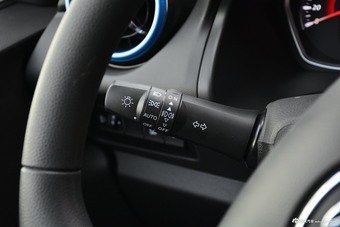 2018款东南DX3 EV400 豪华版