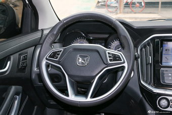 2017款驭胜S350 2.0T自动两驱柴油超豪华版5座