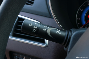 2017款福美来F7 1.5T 7座手动标准型