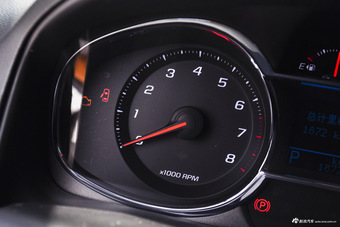 2015款科帕奇2.4L自动7座四驱旗舰版