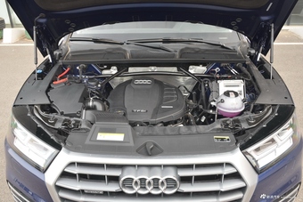 2018款奥迪Q5L 2.0T自动40 TFSI Life Style 