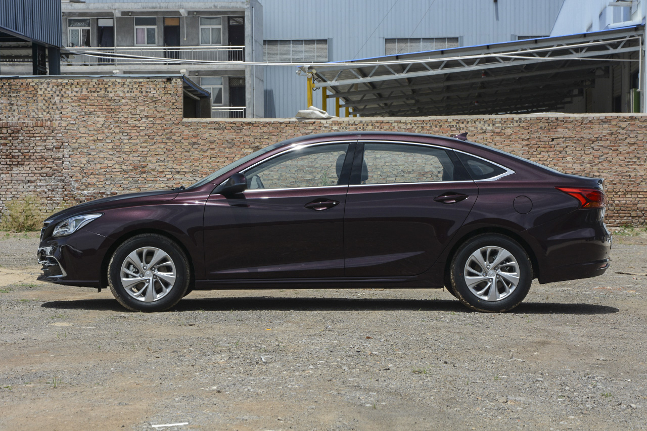 2018款睿骋CC1.5T手动典雅型