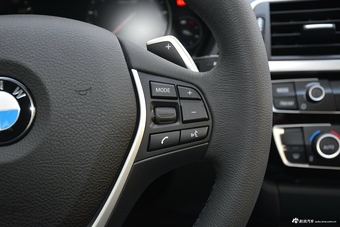 2019款宝马3系GT 2.0L自动320i豪华设计套装