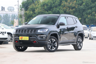 2017款指南者2.4L自动 200TS高性能四驱版图片