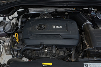 2017款柯迪亚克1.8T自动330TSI两驱豪华版7座