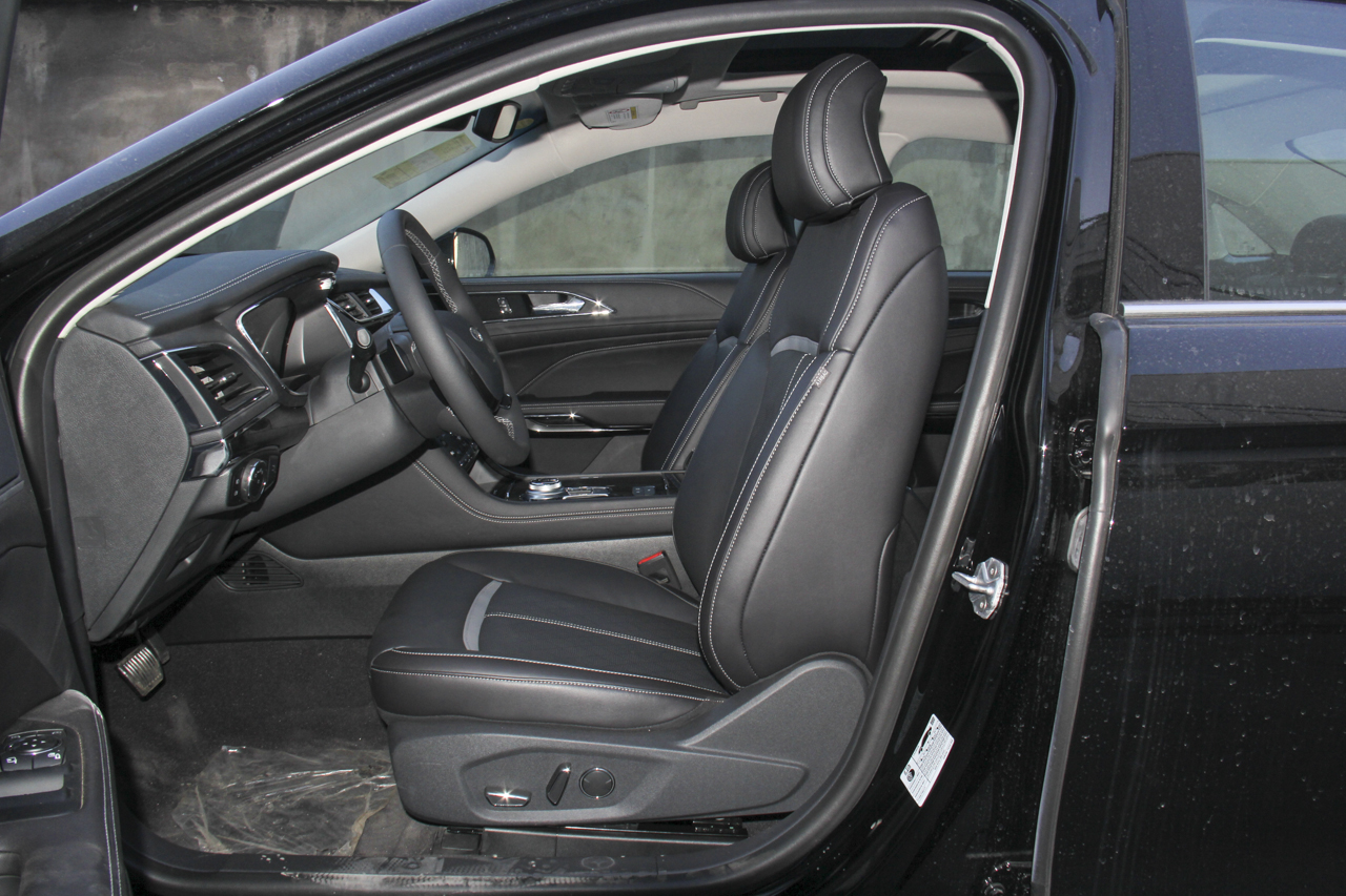 2018款金牛座2.0T自动卓越型EcoBoost 245