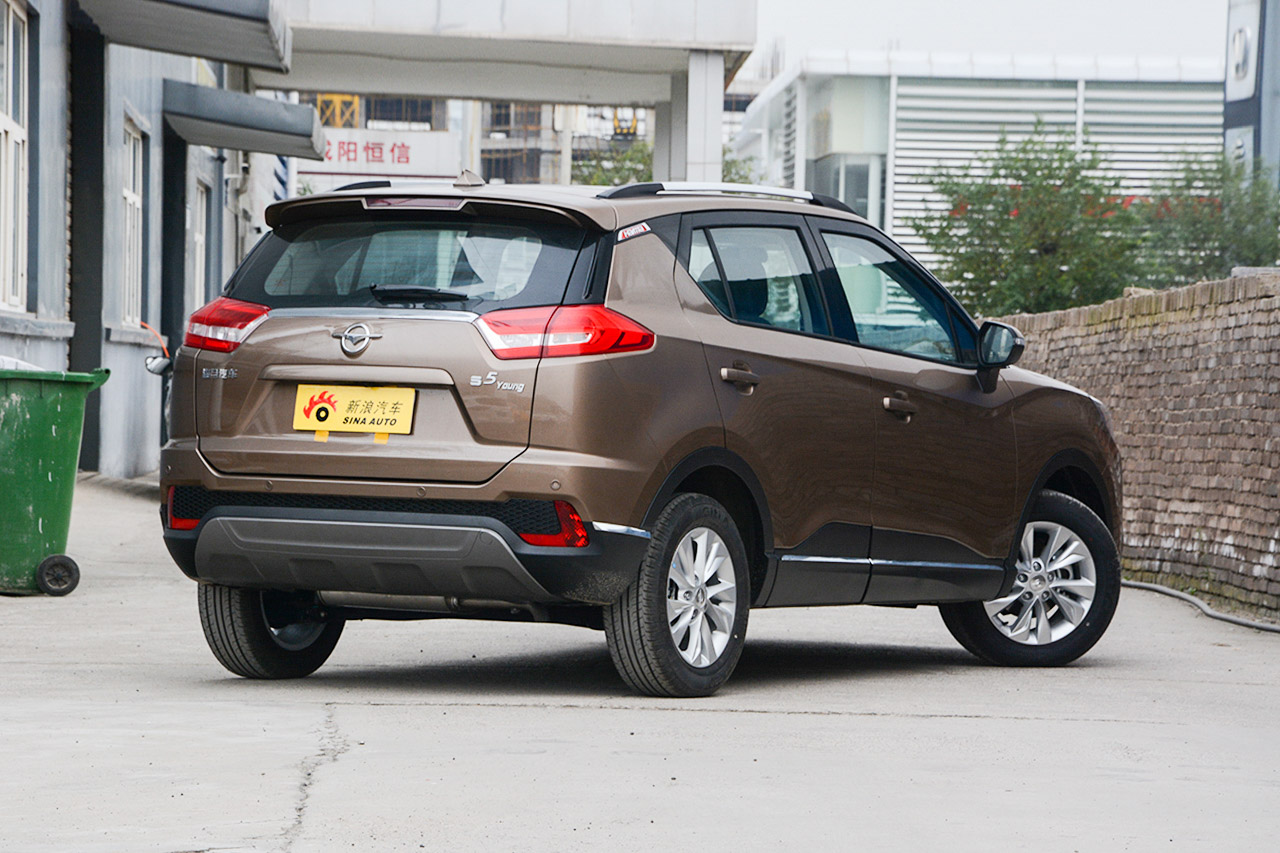 2018款海马S5青春版 1.6L手动豪华型