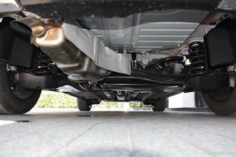 2017款标致5008 1.8T自动380THP豪华GT版