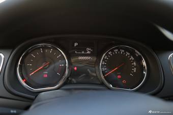 2017款雪铁龙C3-XR 1.6L自动先锋型