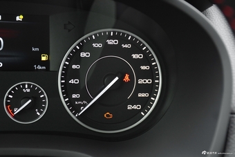 2018款宝沃BX6 2.0T自动28T 四驱GT至酷型