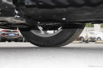 2016款英菲尼迪Q50L 2.0T自动舒适版