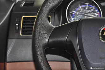 2016款景逸X5 1.8T手动尊享型 珍珠白