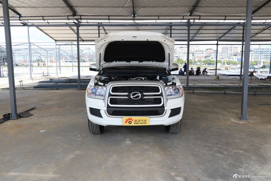 2018款领主2.5T手动柴油超享版两驱舒适型标双SD4V25R-100