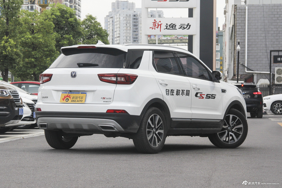 长安汽车长安CS55最高直降0.85万，新车7.65万起，年中杀手锏终于出现啦！