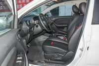 2018款东南DX3 1.5L手动豪华型