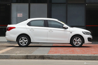 2017款全新爱丽舍1.6L自动时尚型