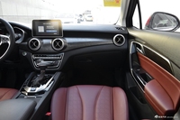 2018款北汽绅宝D50 1.5L CVT尊享智联版