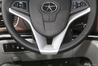 2016款瑞风M5 2.0T手动汽油公务版