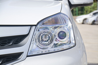 2015款拓陆者2.8T手动柴油四驱进取版