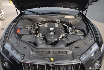 2018款Levante 3.0T自动350Hp 标准版图片