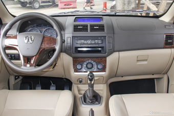 2016款北汽威旺M30 1.5L手动基本型（国五）