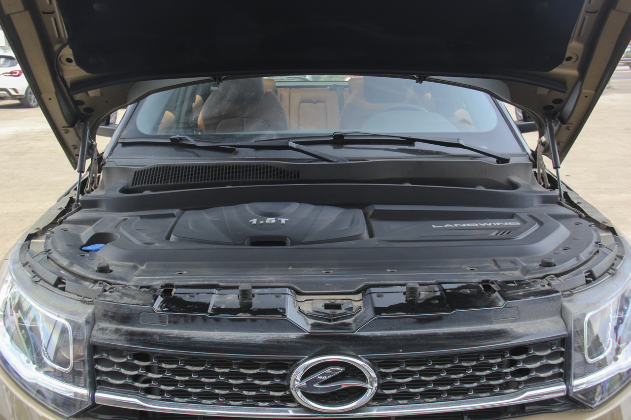 2018款陆风X7劲越 1.5T自动全景尊贵型