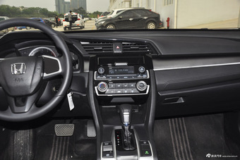 2016款思域1.0T自动180 TURBO舒适版