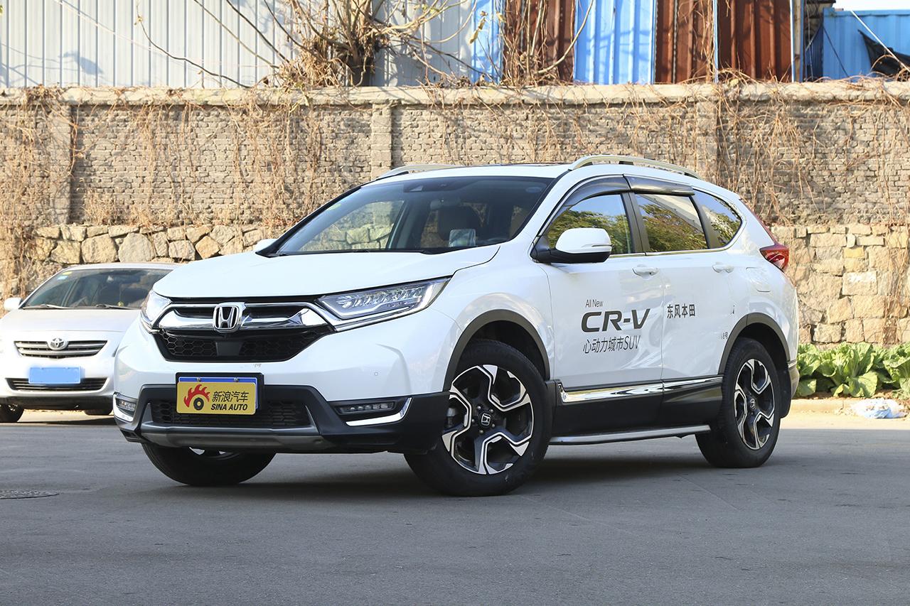 2017款CR-V 1.5T 240TURBO自动四驱尊耀版