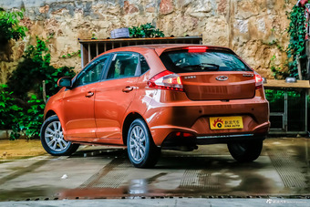 2015款风云2 1.5L手动新意版