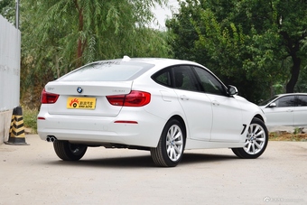 2018款宝马3系GT 2.0L自动320i时尚型