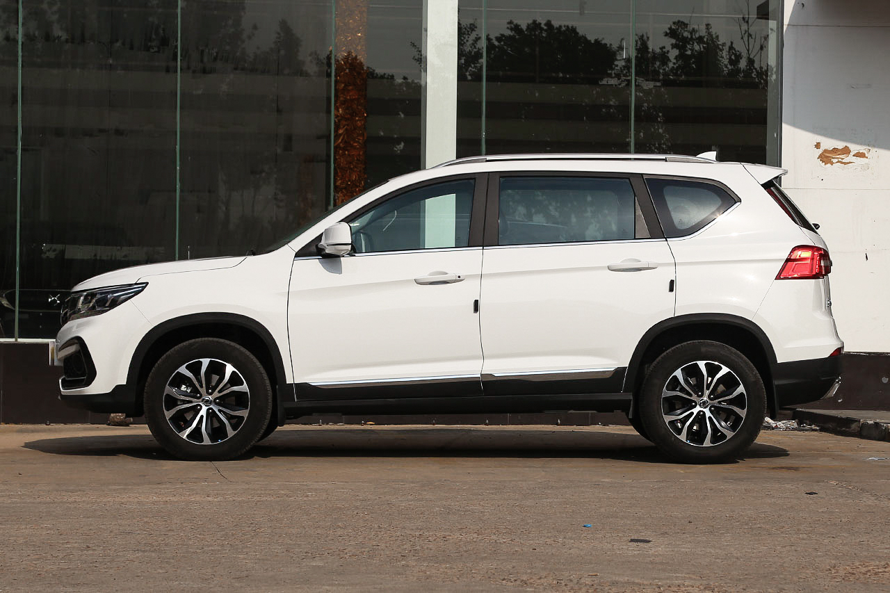 2017款景逸X5乐享系列1.6L自动豪华型