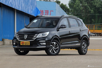 2017款宝骏560律动版1.8L iAMT尊享型图片