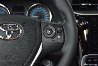 2018款卡罗拉双擎1.8L自动E-CVT智尚版