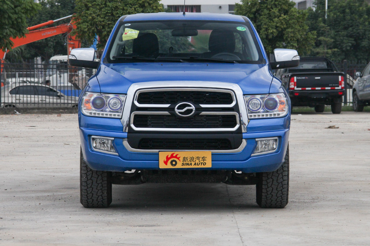 2018款领主2.5T手动柴油大双两驱豪华型 