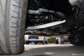 2017款英菲尼迪QX30 2.0T自动四驱运动版