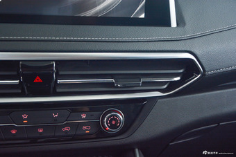 2017上汽大通D90 2.0T手动两驱火星