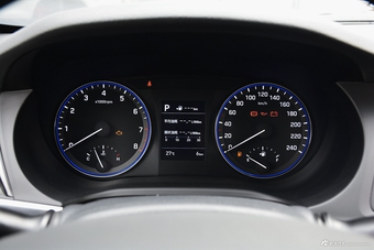 2017款名图1.8L自动智能型GLS