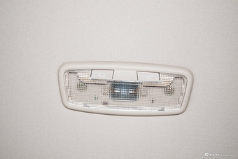 2015款 宝骏560 1.8L手动精英型