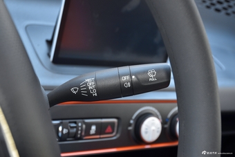   2017款宝骏E100智享版