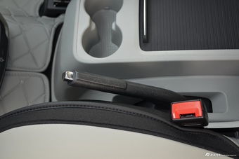 2016款瑞风M4 2.0L手动智能豪华型