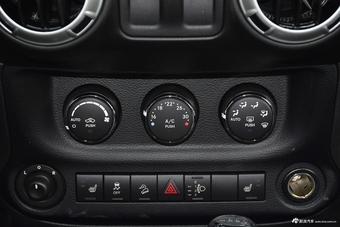 2017款牧马人3.6L自动两门舒享版Rubicon