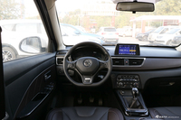 2018款风光S370 1.5L手动豪华型7座