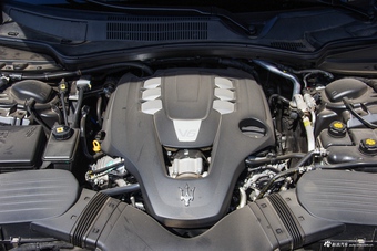 2017款总裁3.0T自动标准型 炭黑