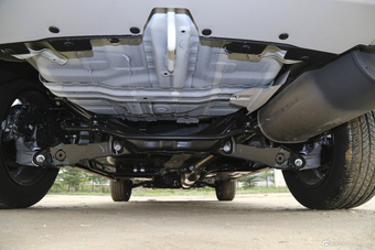 2018款东风风神AX7 1.6T自动尊贵型