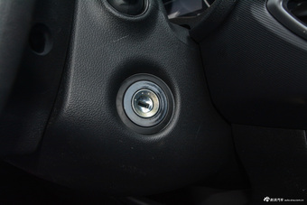 2017款悦动1.6L自动悦值版GLS