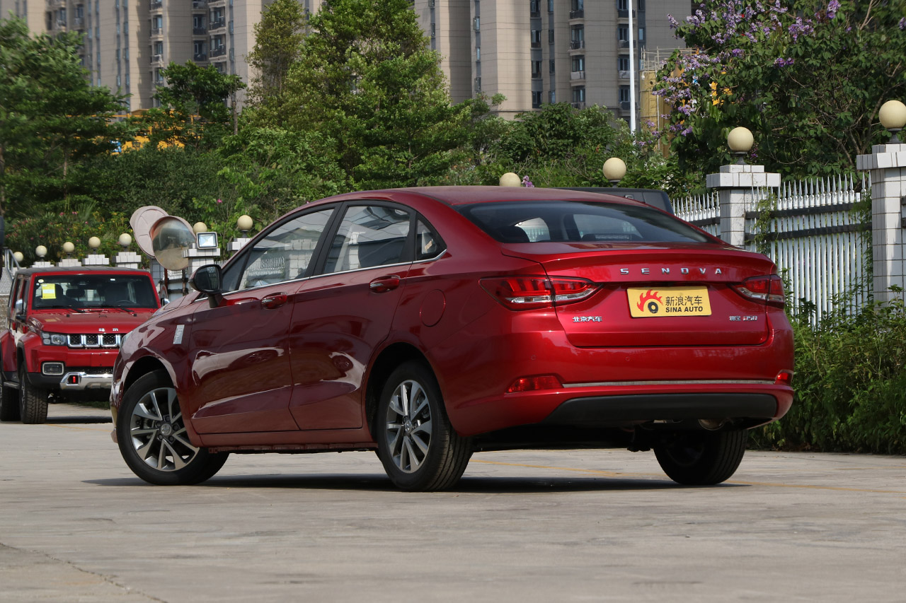 2018款北汽绅宝D50 1.5L CVT豪华智驾版